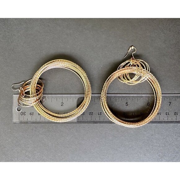 Lot Of 15 Vintage Fashion Hoop And Dangle Earrings - Picture 6 of 9